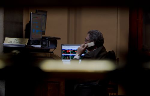 Με αυξημένο επιτόκιο η δημοπρασία ισπανικών ομολόγων αξίας 3,8 δισ. ευρώ