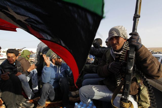 Σκληρή μάχη για την Σύρτη δίνουν αντάρτες και δυνάμεις του Καντάφι