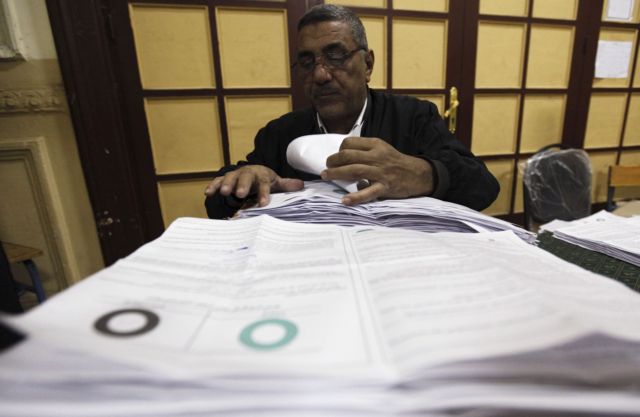 Βουλευτικές εκλογές τον Σεπτέμβριο αποφάσισε ο στρατός στην Αίγυπτο