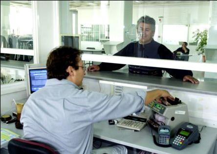 Υποχρεωτικά στον λογιστή 700.000 ελεύθεροι επαγγελματίες για την αυτοπεραίωση