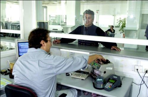 Μηνιαίοι στόχοι αύξησης εσόδων τίθενται στις 30 μεγαλύτερες εφορίες