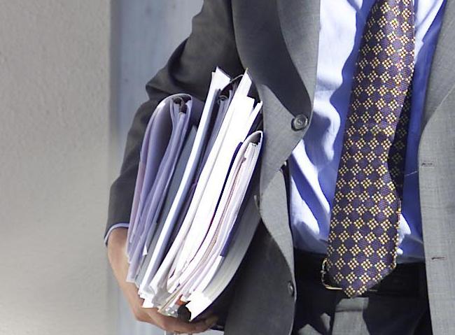 Δικαίωμα βέτο αποκτά το Δημόσιο σε αποφάσεις συγχωνεύσεων-εξαγορών των τραπεζών