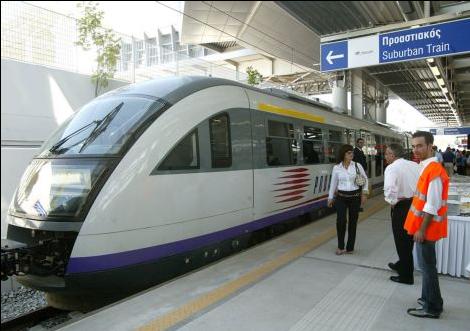Αναγκαία η καταγγελία της σύμβασης για τον Προαστιακό λέει το υπουργείο Υποδομών