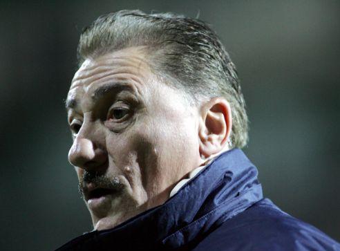 Τέλος ο Κάσπερτσακ, αναλαμβάνει ο Ματζουράκης