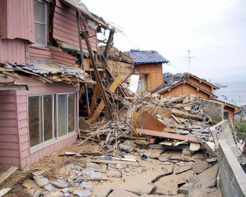 Στα 165 δισ. ευρώ υπολογίζει η Παγκόσμια Τράπεζα το κόστος από τον σεισμό στην Ιαπωνία