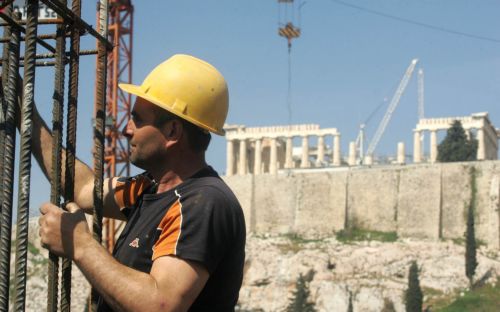 Κατά 6,5% μειώθηκε το κόστος εργασίας στην Ελλάδα