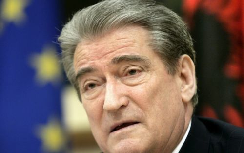 Στο «σφυρί» περιουσιακά στοιχεία του αλβανικού δημοσίου