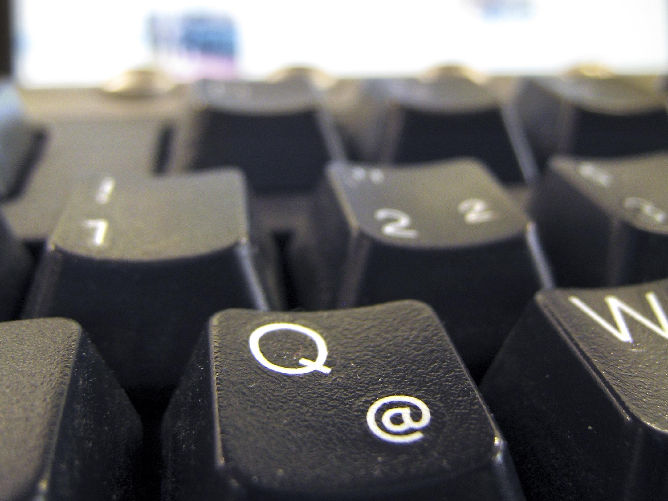 Έρευνες για το e-mail περί δήθεν επικείμενης οικονομικής κατάρρευσης