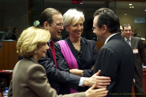 Υπέρ της μείωσης των επιτοκίων δανεισμού της Ελλάδας τάσσεται η Ισπανία