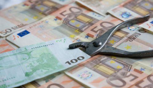 Η μείωση των εσόδων κατά 9,1% οδήγησε το έλλειμμα στο 1,024 δισ. ευρώ το πρώτο δίμηνο