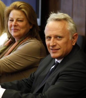 «Καμπανάκι» και από βουλευτές του ΠΑΣΟΚ για τη «Βοήθεια στο Σπίτι»