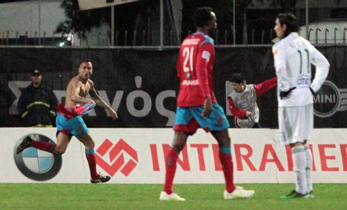 Σε απολογία ξανά ο Μήτρογλου για τον πανηγυρισμό με τον ΠΑΟ