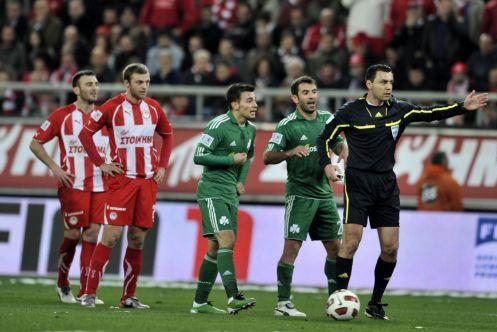 «Εσκεμμένες παραλήψεις» λέει στην αναφορά του ο εισαγγελέας για τον Καλόπουλο