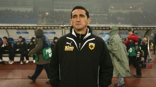 Δυσαρεστημένος ο Χιμένεθ από τη γραμμή κρούσης της ΑΕΚ