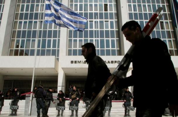 Και στους αναπληρωτές της Δευτεροβάθμιας το επίδομα των 176 ευρώ, λέει ο Αρειος Πάγος