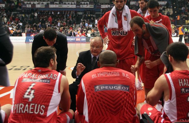 Ο Ίβκοβιτς περιμένει να δείξουν οι παίκτες του χαρακτήρα