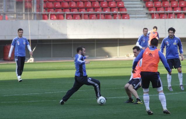 Δοκιμάζει πρόσωπα ο Σάντος στο Ελλάδα – Πολωνία (21.30)