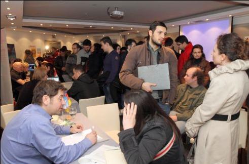 Προβλέψεις για μείωση της απασχόλησης σε πέντε από τους εννέα τομείς της αγοράς εργασίας