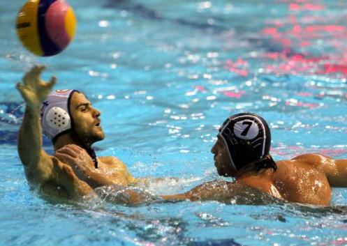 Ο Ολυμπιακός «βούλιαξε» τον ΠΑΟΚ στο κολυμβητήριο του Πειραιά