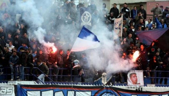 Επίθεση με μαχαίρι και τραυματισμός οπαδών του Ατρομήτου στο Ηράκλειο