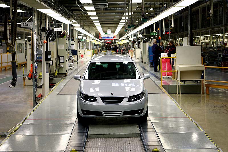Προσωρινή διακοπή της παραγωγής στην Saab