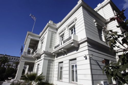 Σε επαναλαμβανόμενες στάσεις εργασίας προχωρούν οι διπλωματικοί υπάλληλοι