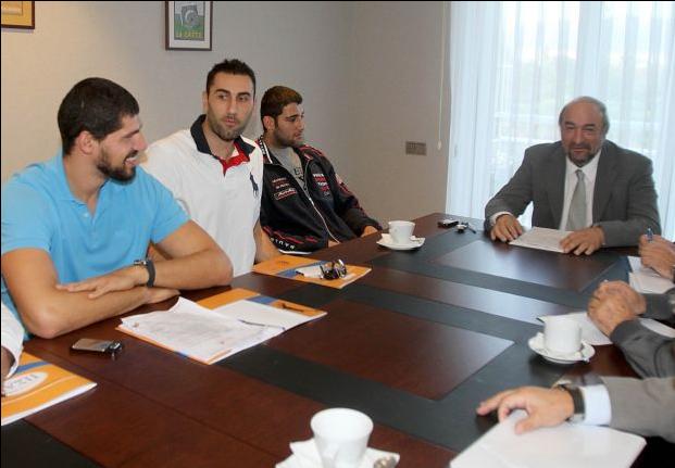 Ο ΠΣΑΚ υπενθυμίζει στον υφυπουργό τα προβλήματα του μπάσκετ