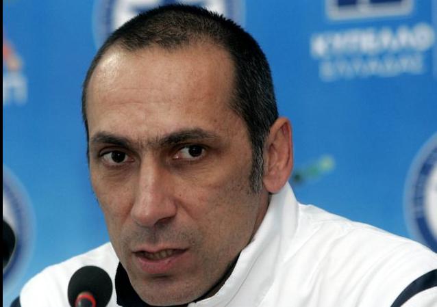 Τα… εξαφανισμένα εισιτήρια και τα διλήμματα του Δώνη