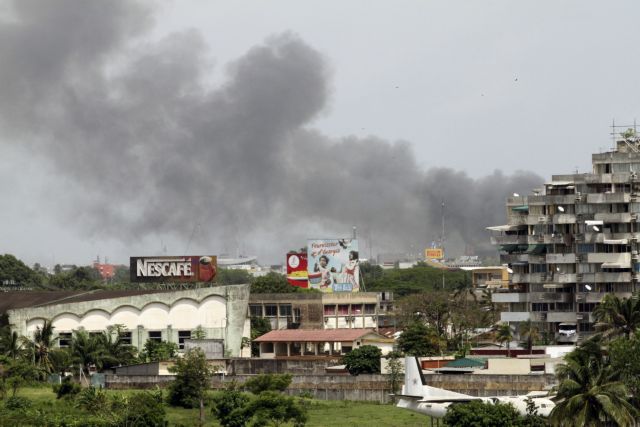 Εκατοντάδες οι νεκροί από τις σφοδρές συγκρούσεις στην Ακτή Ελεφαντοστού