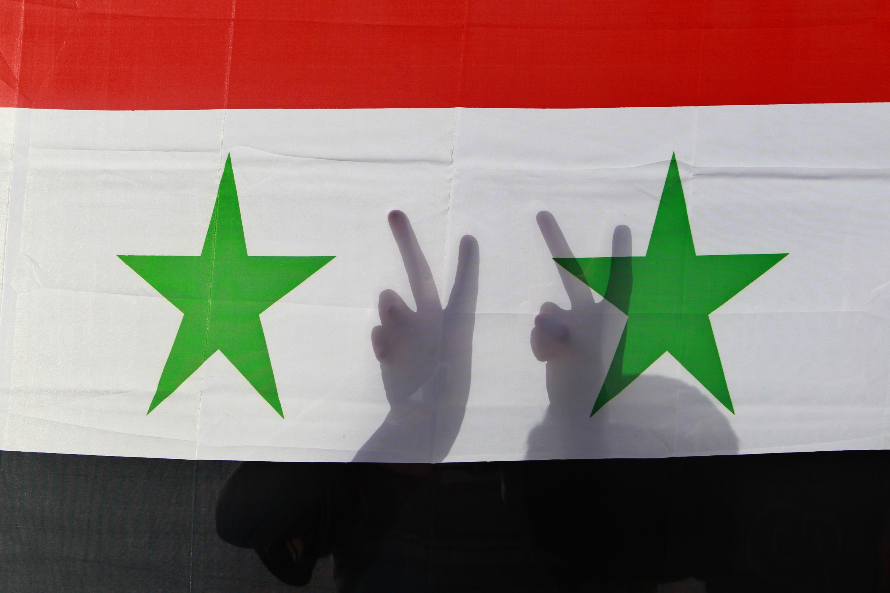 Σκληραίνει τη στάση της έναντι των διαδηλωτών η κυβέρνηση της Συρίας