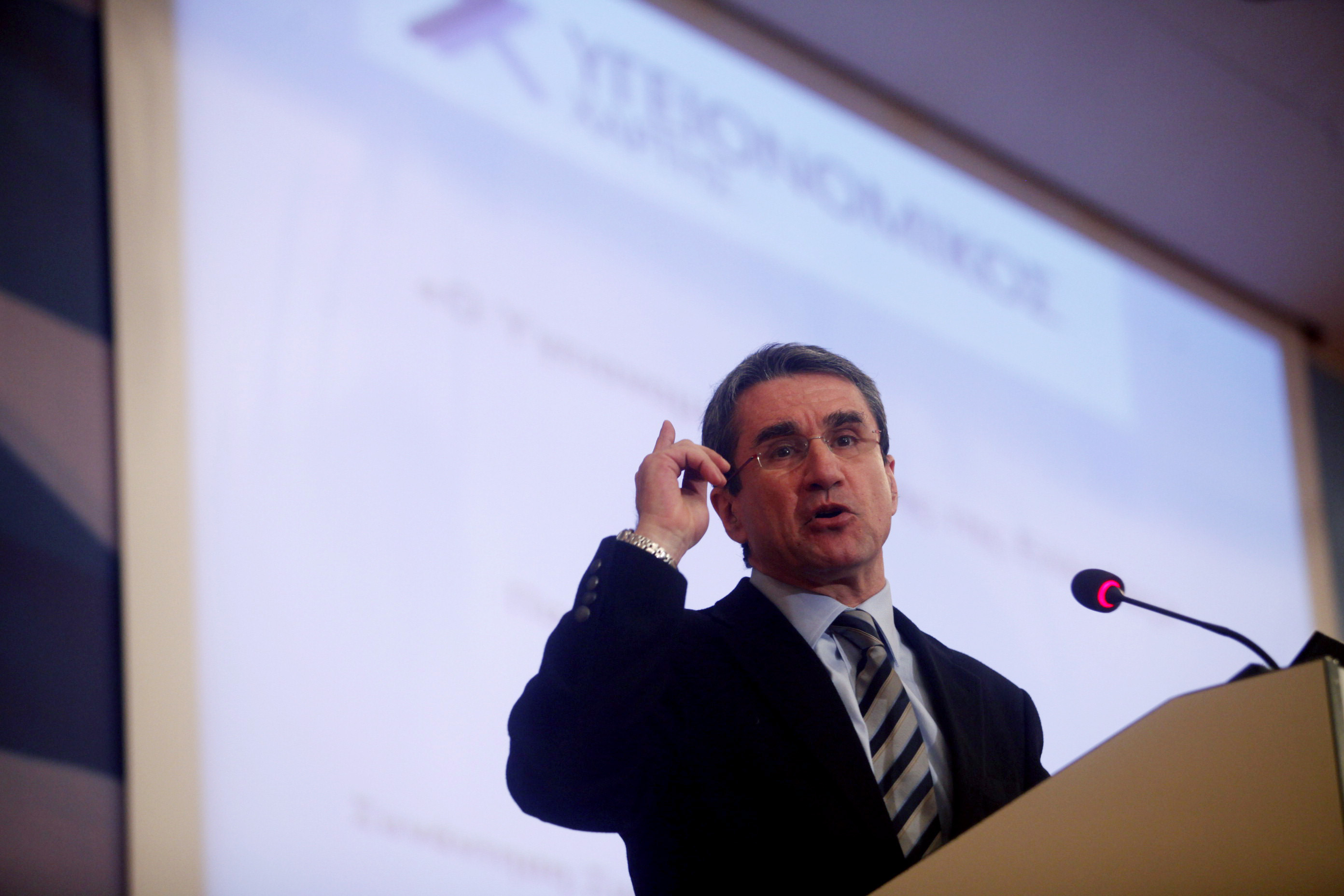 Δύο τραυματίες σε επίθεση κατά του Ανδρέα Λοβέρδου στους Αγ.Αναργύρους