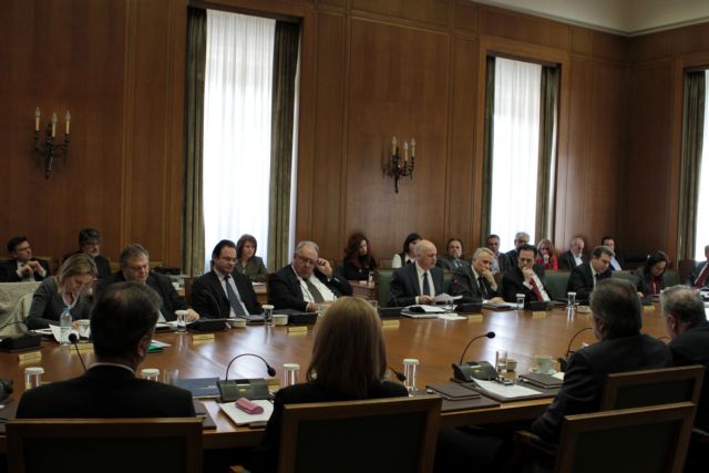 Κρίσιμη εβδομάδα για το Μεσοπρόθεσμο Δημοσιονομικό Πλαίσιο και αποκρατικοποιήσεις