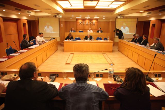 Προθεσμία έως τις 4 Μαΐου δίνει η ΚΕΔΚΕ στην κυβέρνηση για τα οικονομικά των ΟΤΑ