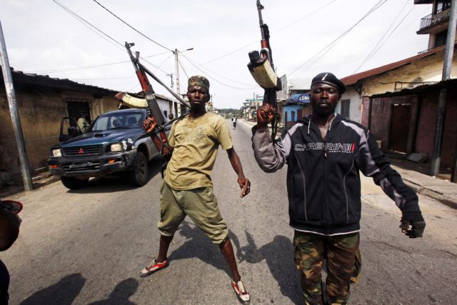 Στο Αμπιτζάν παραμένει ο πρώην πρόεδρος της Ακτής του Ελεφαντοστού