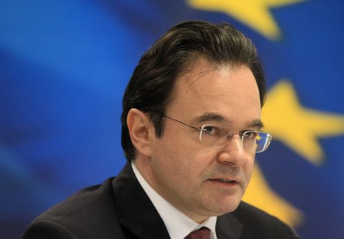 Διαψεύδει εκ νέου τα σενάρια περί αναδιάρθρωσης ο Γ. Παπακωνσταντίνου