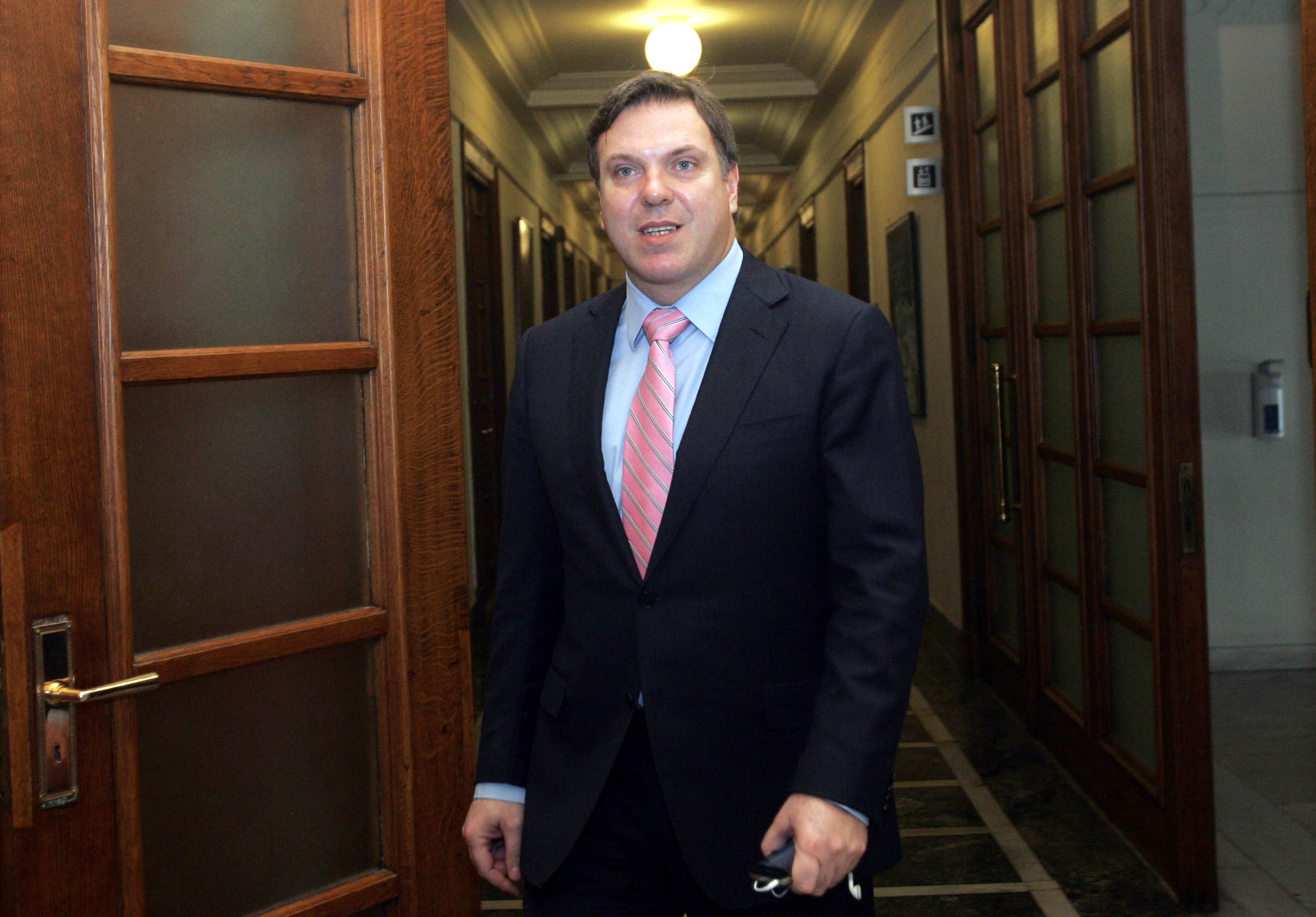 Βελτίωση του νομοσχεδίου για τα τυχερά παιχνίδια προανήγγειλε η κυβέρνηση