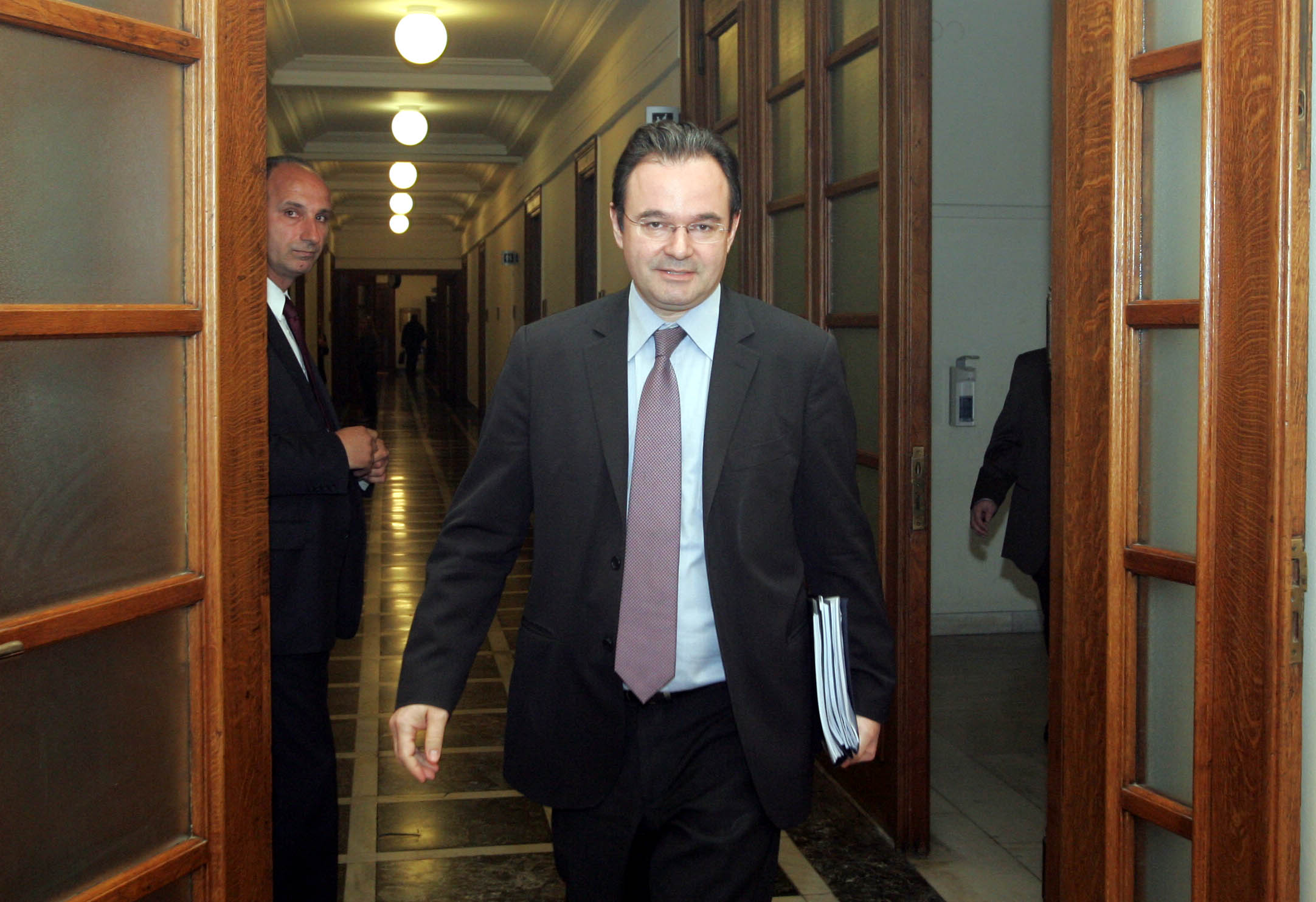 Μέχρι τον Ιούνιο θα έχουν προσληφθεί οι σύμβουλοι για τις αποκρατικοποιήσεις