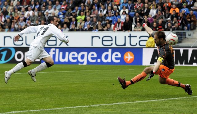 Hττα με άσφαιρο Γκέκα για την Αϊντραχτ, βαθμό ελπίδας πήρε το Ανόβερο