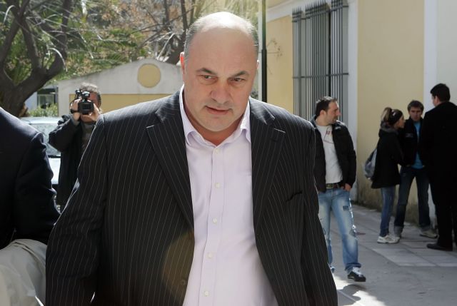 Νέα καταγγελία Μπέου, μιλάει για συνάντηση Δαλούκα – Πατέρα