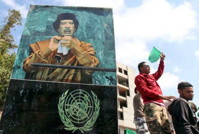 Μεταρρυθμίσεις υπό την καθοδήγηση Καντάφι ζητά το καθεστώς, φουντώνουν τα σενάρια διαδοχής