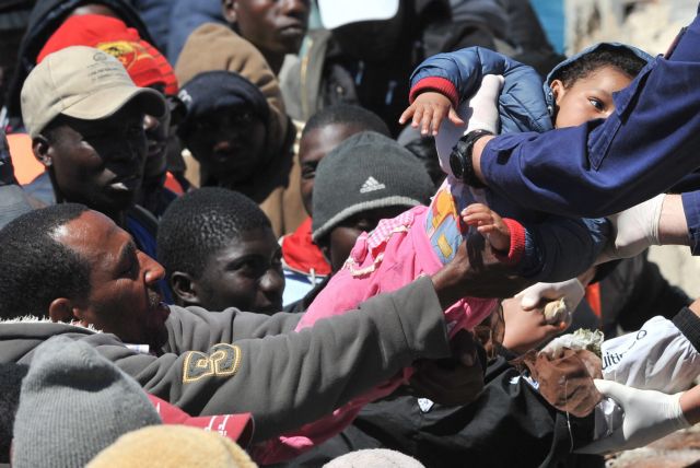 Γαλλο-ιταλική συμφωνία για το «μέλλον» των μεταναστών της Λαμπεντούζα