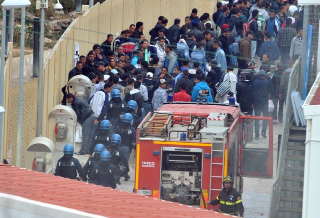 Προσωρινό γαλλικό μπλόκο στα ιταλικά τρένα με Αφρικανούς μετανάστες