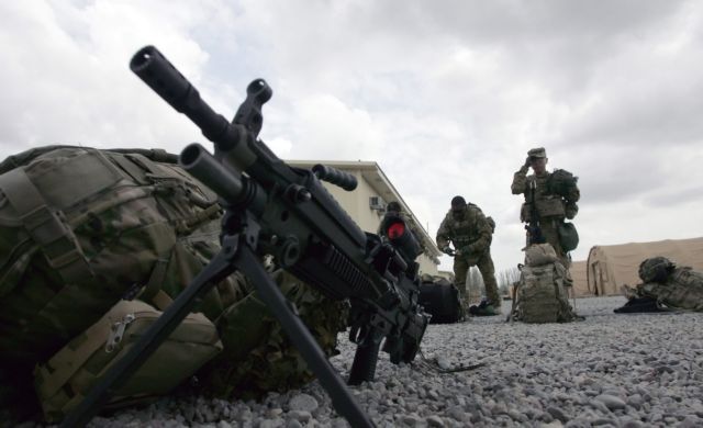 Εννέα Αμερικανοί στρατιώτες νεκροί από πυρά Αφγανού πιλότου