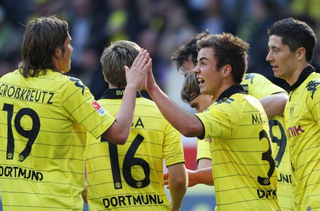 Ακόμα ένα βήμα τίτλου έκανε η Ντόρτμουντ, ξέσπασε η Μπάγερν