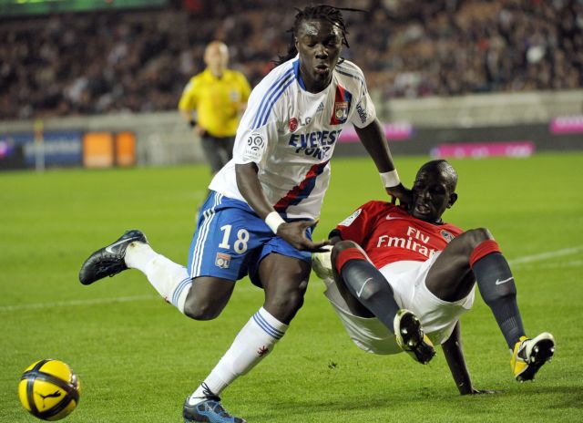 «Φωτιά» στην κορυφή μετά τη νίκη της ΠΣΖ επί της Λιόν