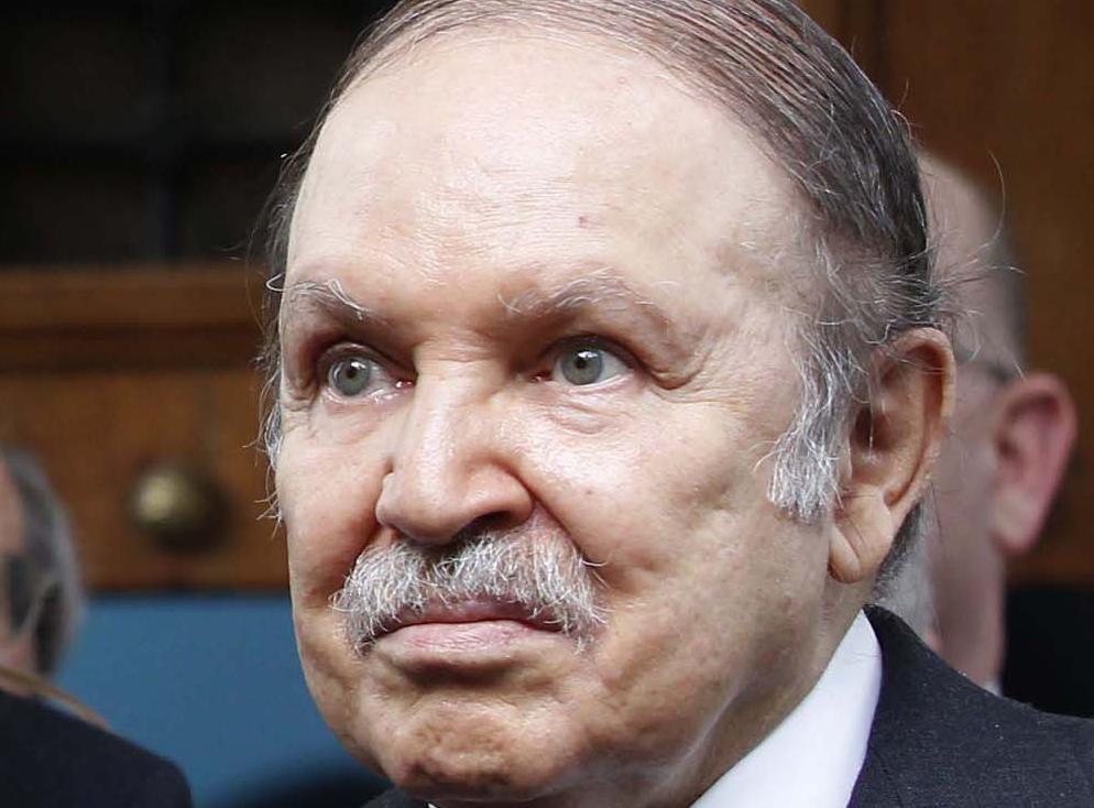 Μεταρρυθμίσεις και συνταγματική αναθεώρηση υπόσχεται ο πρόεδρος της Αλγερίας