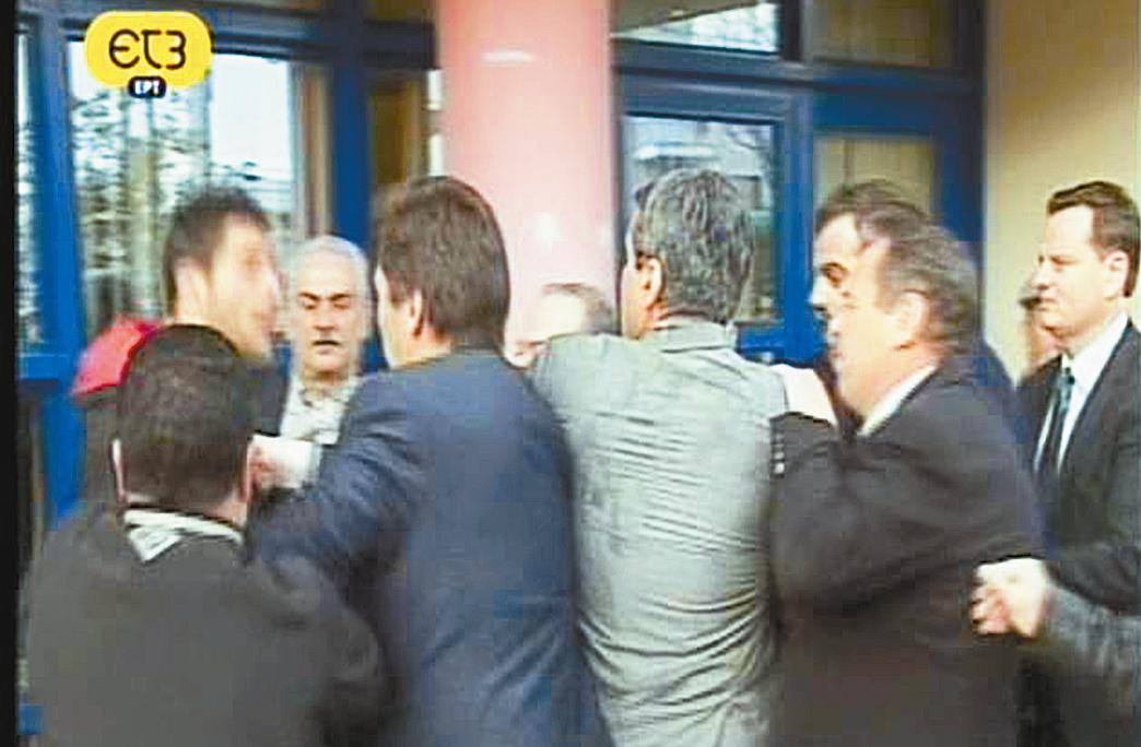 Προκαταρκτική εξέταση για την επίθεση κατά Λοβέρδου διέταξε η εισαγγελέας