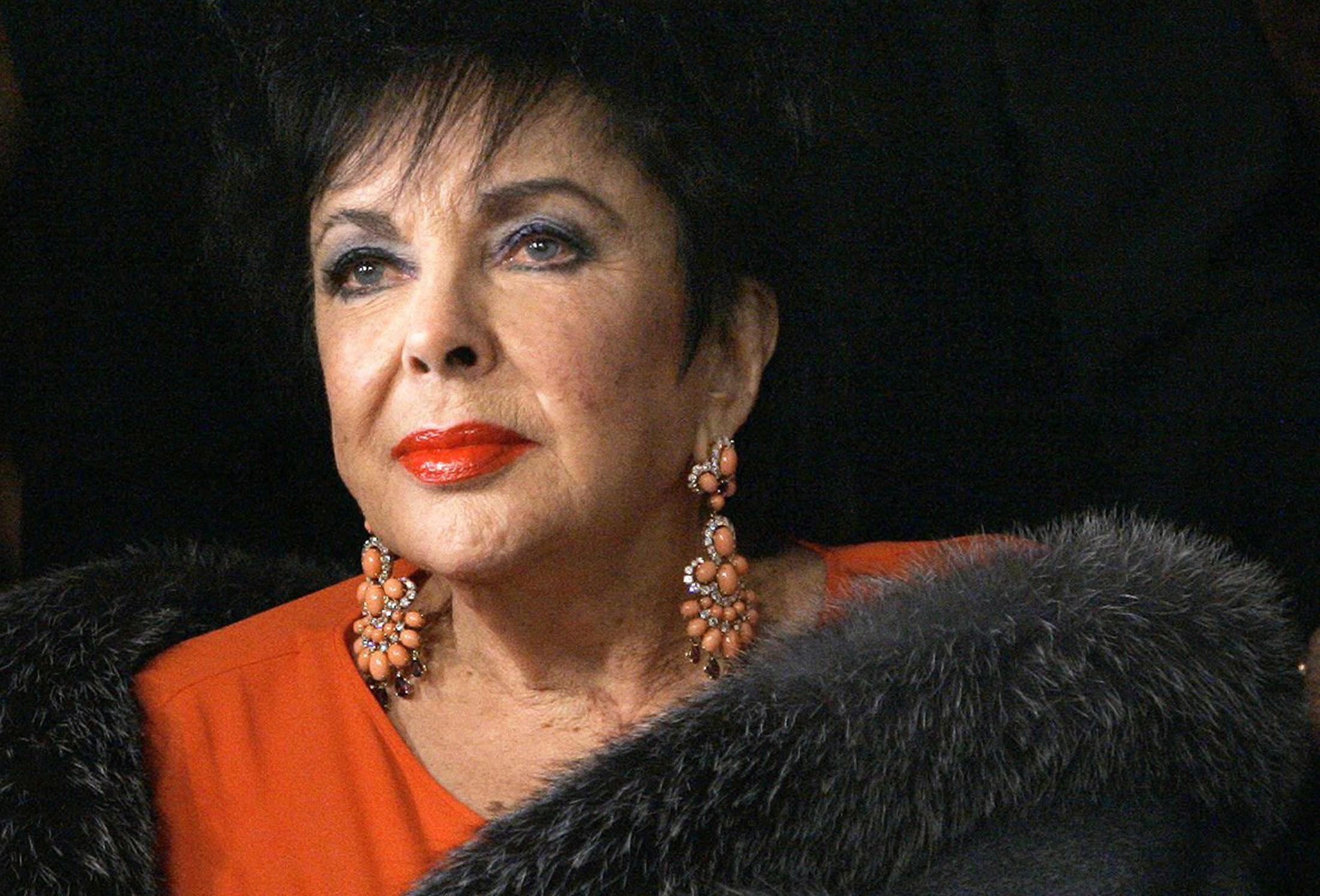 Στο σφυρί από τον οίκο Christie’s τα πολύτιμα πετράδια της Λιζ Τέιλορ