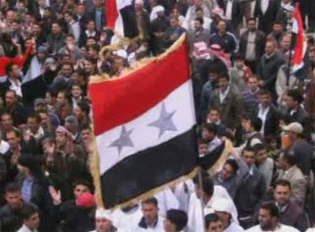 Άγρια καταστολή των διαδηλώσεων στη Συρία με δεκάδες νεκρούς