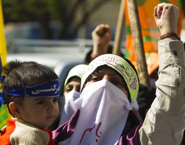 Σε θάνατο καταδικάστηκαν τέσσερις διαδηλωτές στο Μπαχρέιν